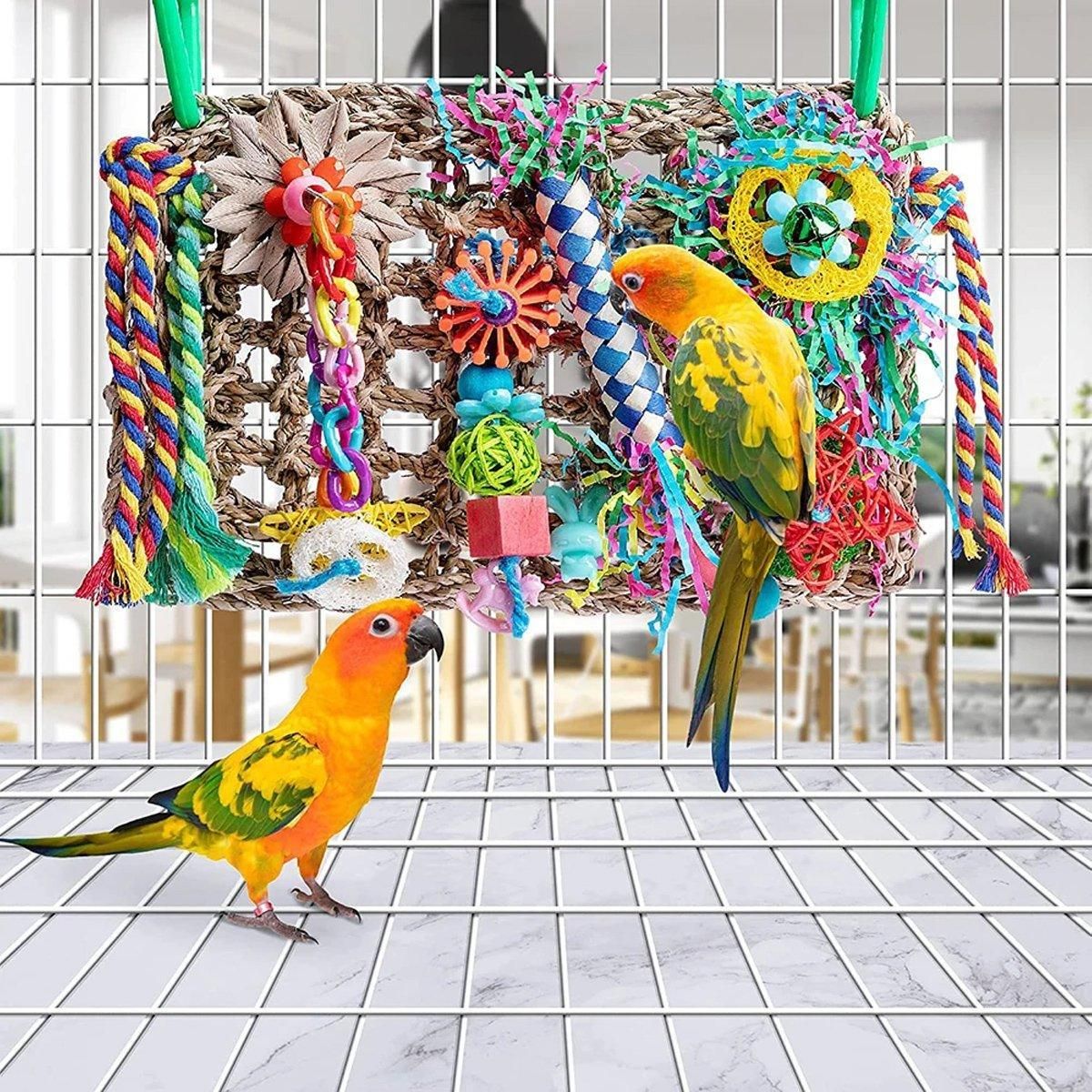 Colourful Bird Climbing Net & Chew Toy – Woven Grass Parrot Enrichment 🦜🌈